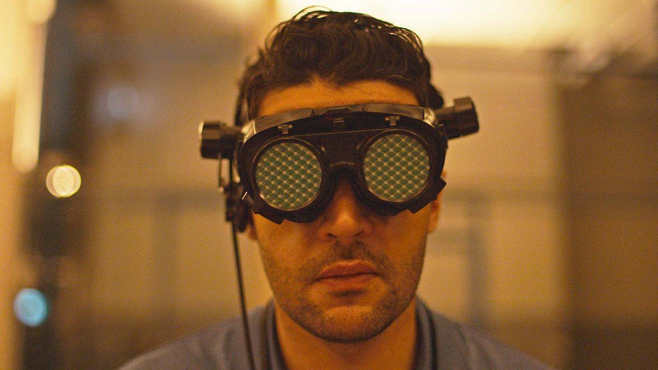 Possesor: Controlador de mentes : Foto Christopher Abbott