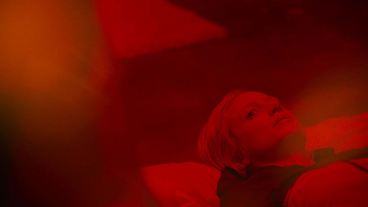 Possesor: Controlador de mentes : Foto Christopher Abbott