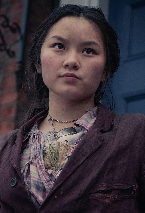 Póster Thaddea Graham