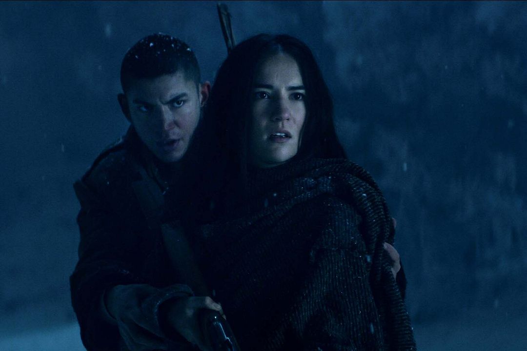 Foto Jessie Mei Li, Archie Renaux