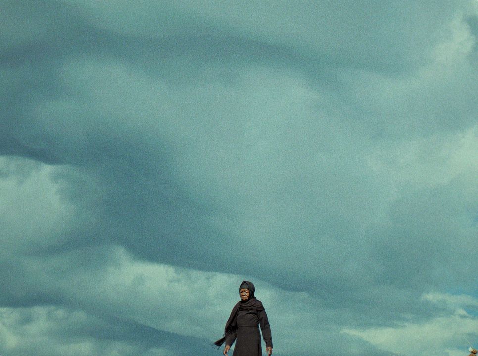 This Is Not a Burial, It's a Resurrection : Foto