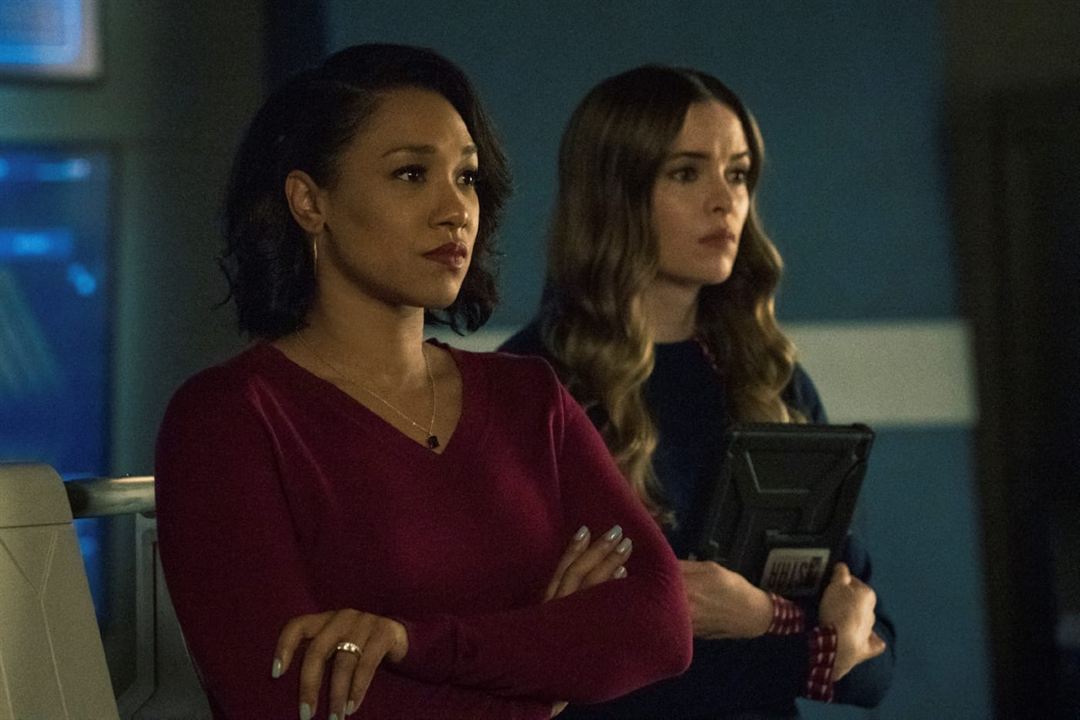 Flash : Foto Candice Patton, Danielle Panabaker