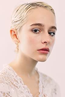 Póster Sophia Anne Caruso
