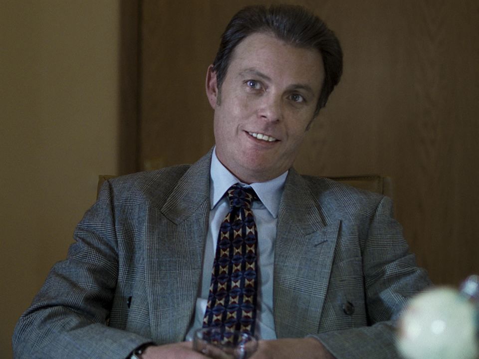 Póster César Santa Ana