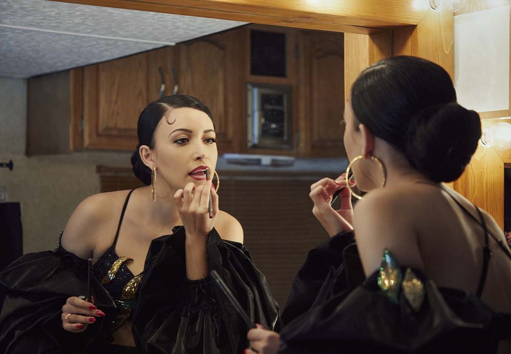 Foto Christian Serratos