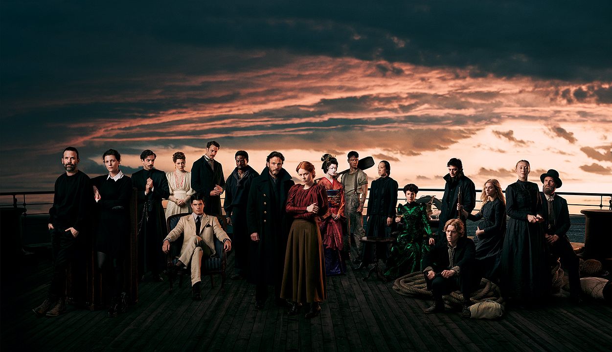 Foto Clara Rosager, Miguel Bernardeau, Lucas Lynggaard Tønnesen, Emily Beecham, Andreas Pietschmann, Alexandre Willaume-Jantzen, Aneurin Barnard