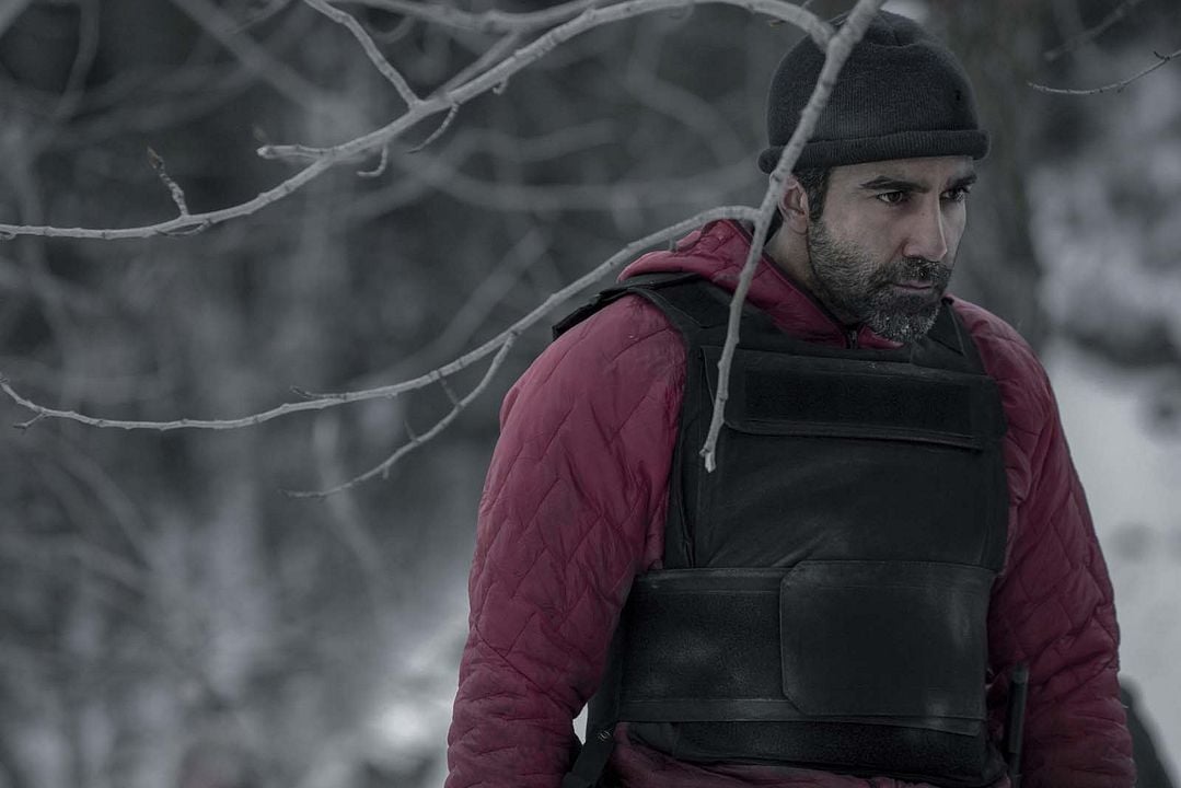 Black Summer : Foto Bobby Naderi