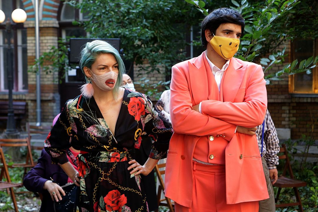 Bad Luck Banging or Loony Porn : Foto