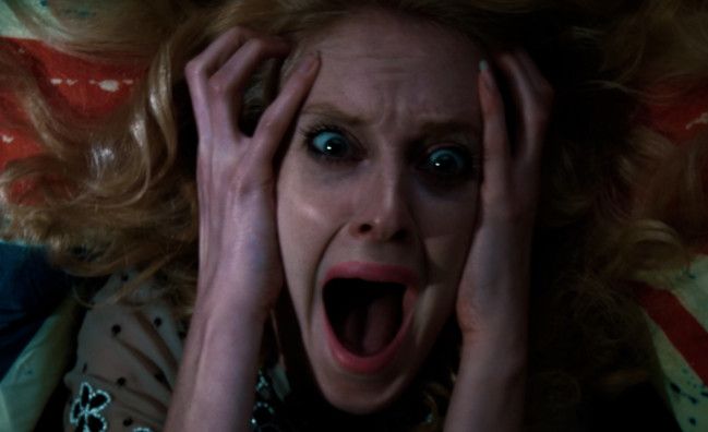 Benny Loves You : Foto