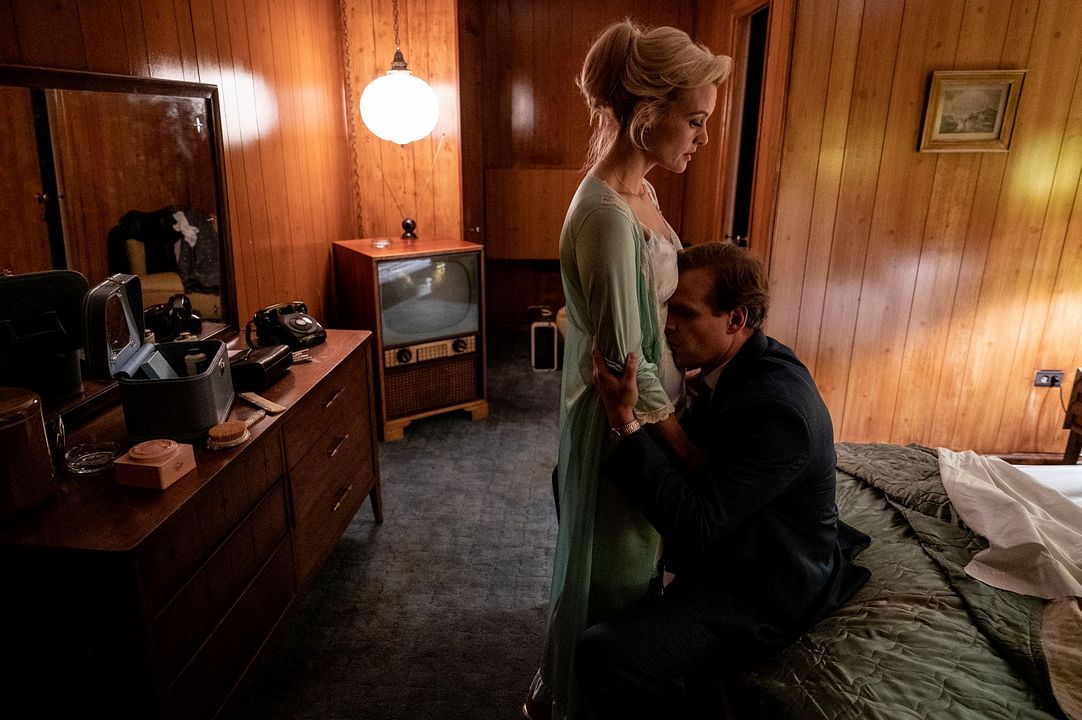 Ni un paso en falso : Foto David Harbour