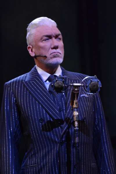 Póster Patrick Page