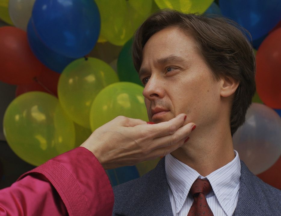 Fabian: Going to the Dogs : Foto