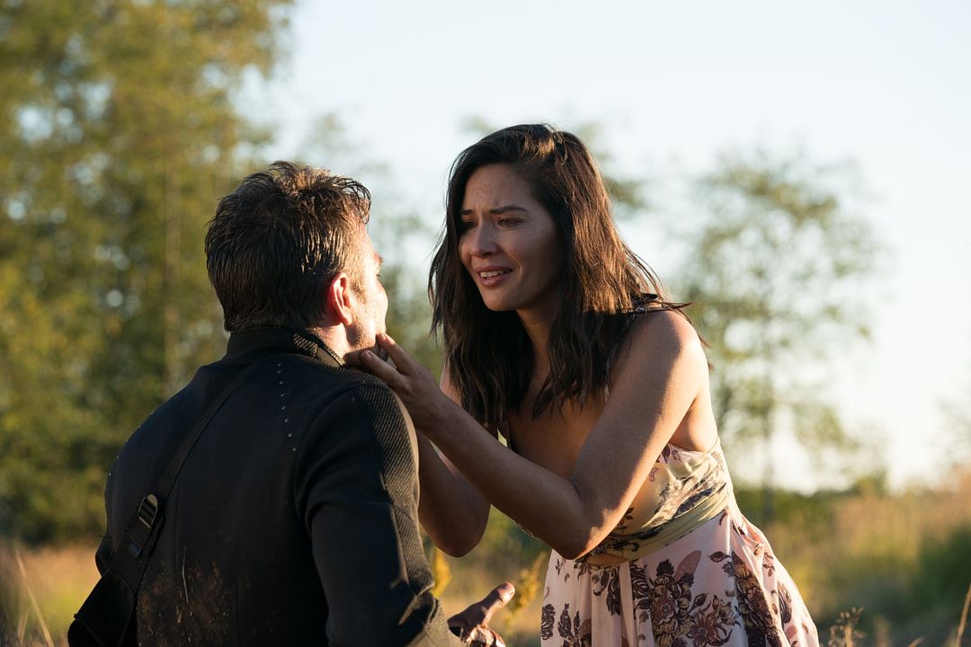 Foto Olivia Munn, Josh Duhamel