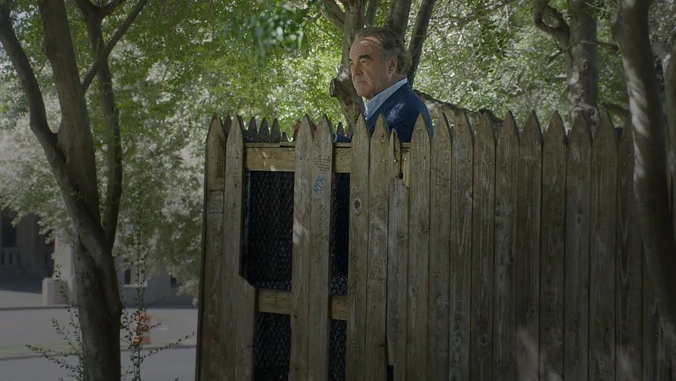 JFK Revisited: Through The Looking Glass : Foto