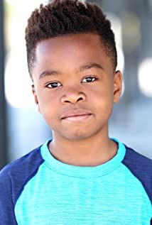 Póster Innocent Ekakitie