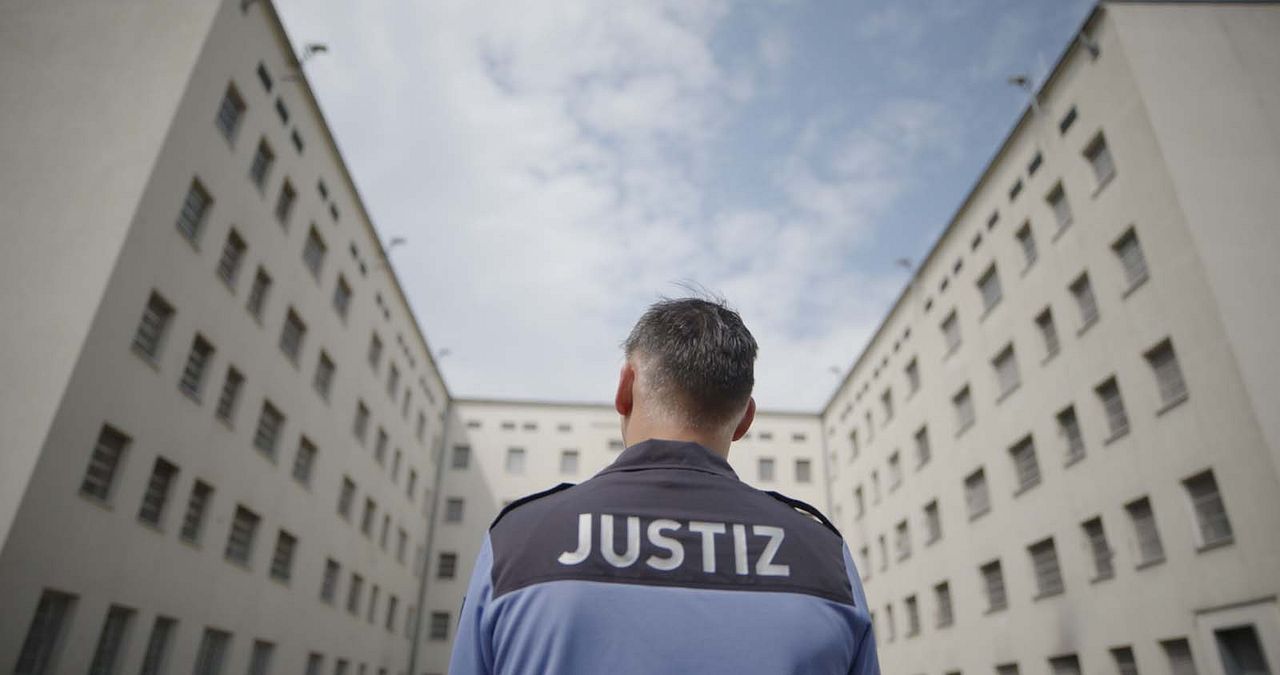 Shiny_Flakes: El cibernarco adolescente : Foto