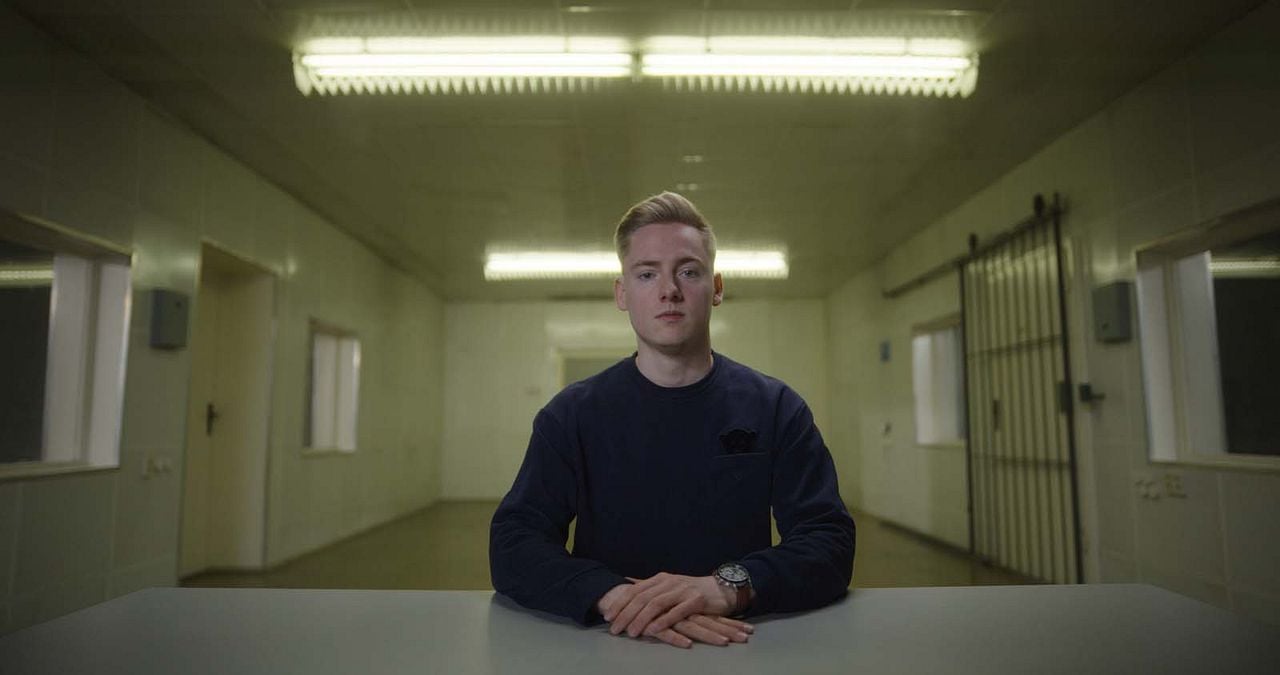 Shiny_Flakes: El cibernarco adolescente : Foto