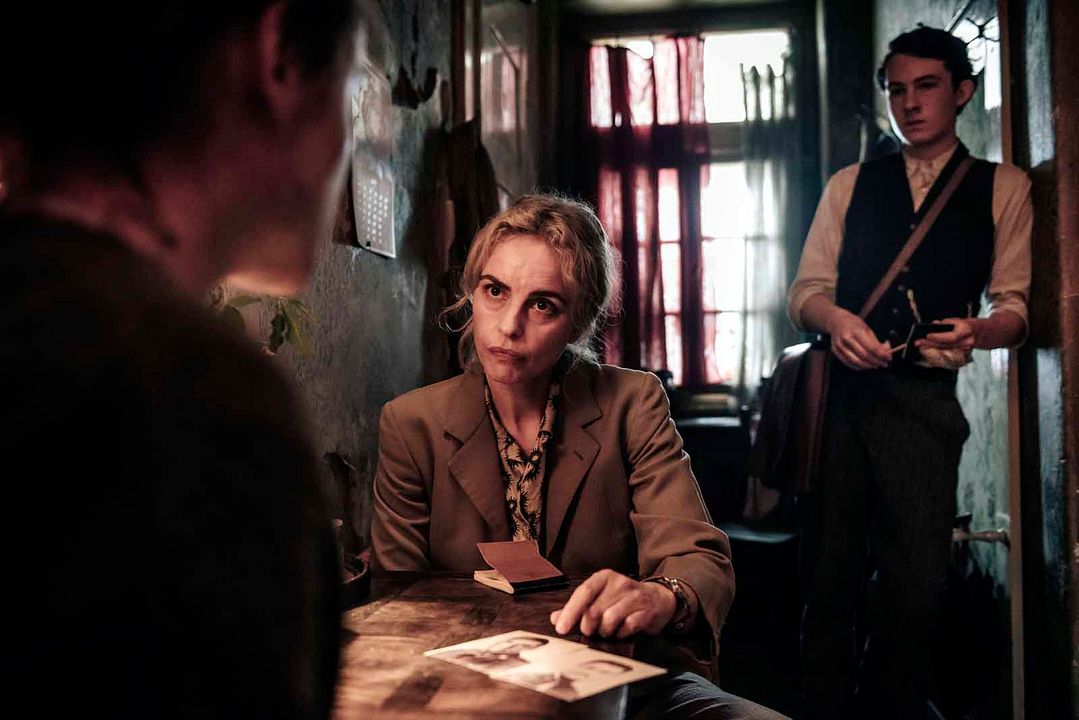 Los Derrotados : Foto Nina Hoss