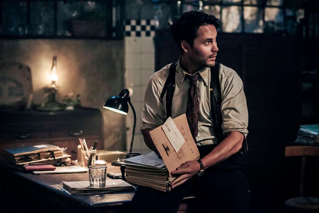 Los Derrotados : Foto Taylor Kitsch