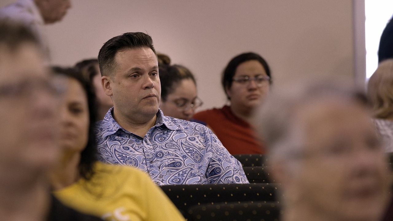 Pray Away: La cruz dentro del clóset : Foto