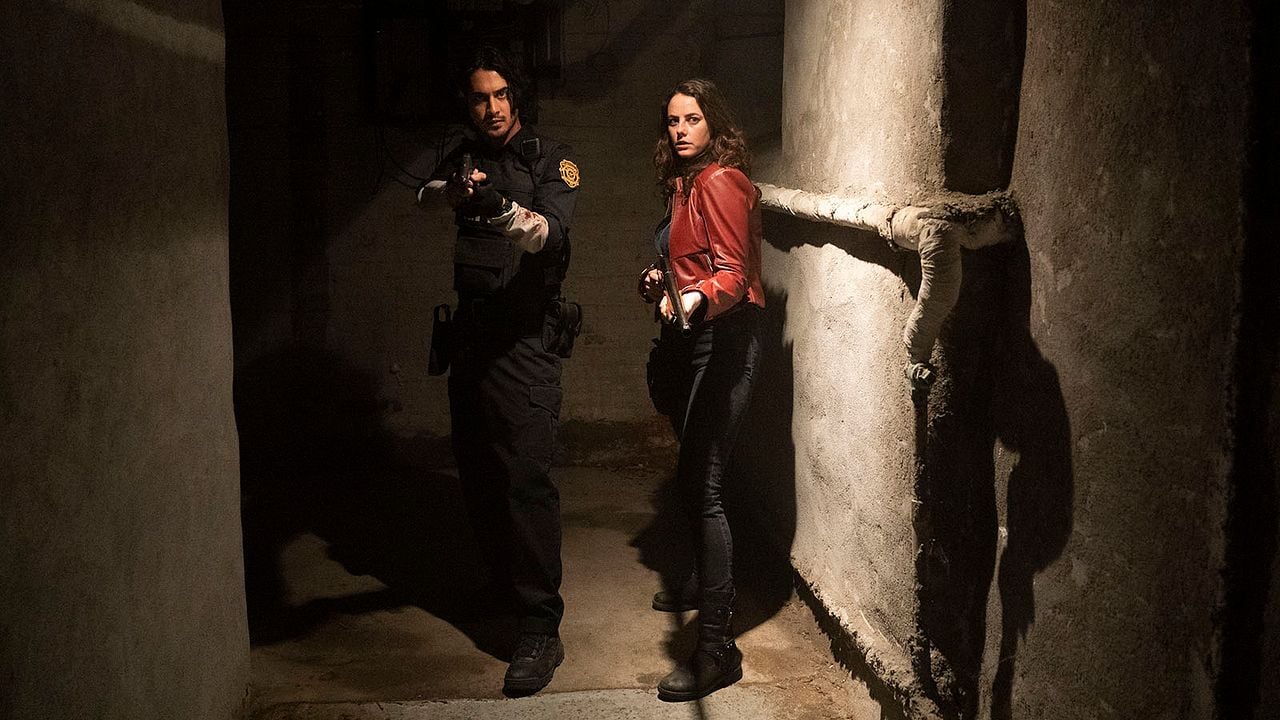 Resident Evil: Bienvenidos a Raccoon City : Foto Kaya Scodelario, Avan Jogia