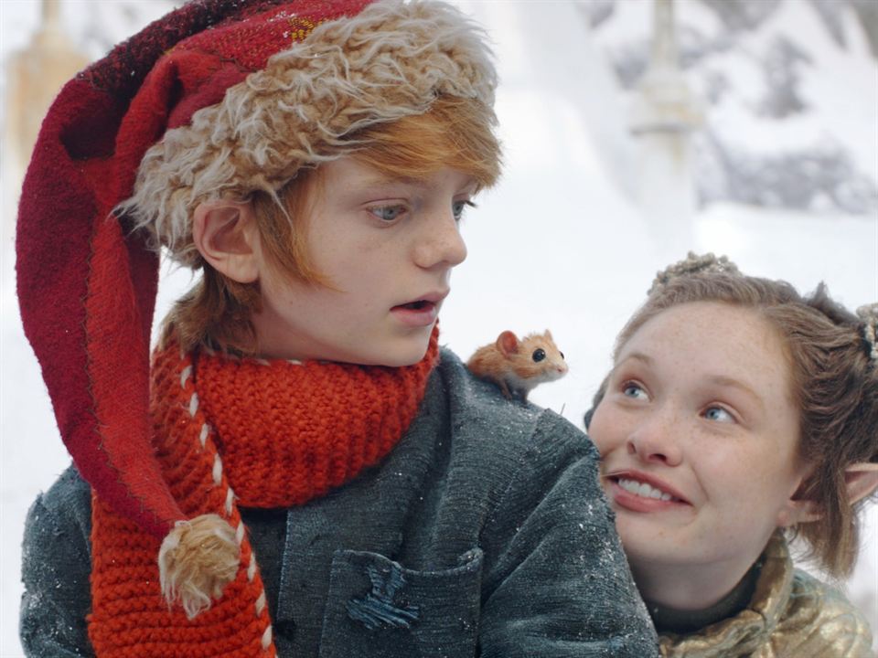 A Boy Called Christmas : Foto Henry Lawfull, Zoe Margaret Colletti