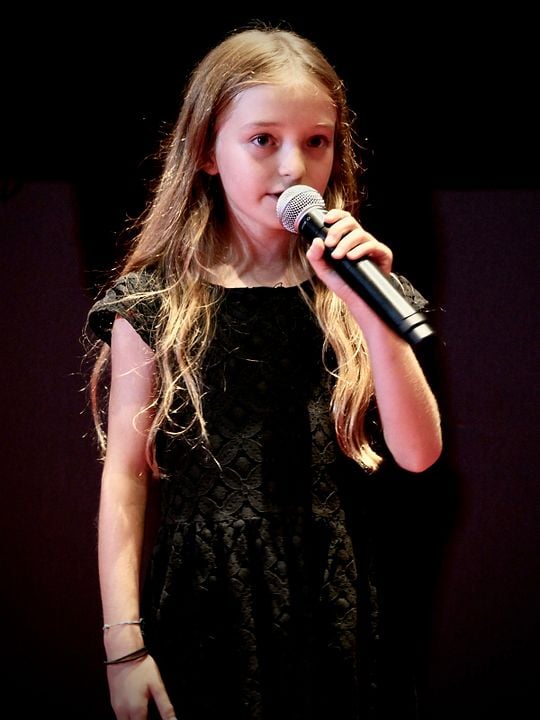 Póster Manon Maindivide