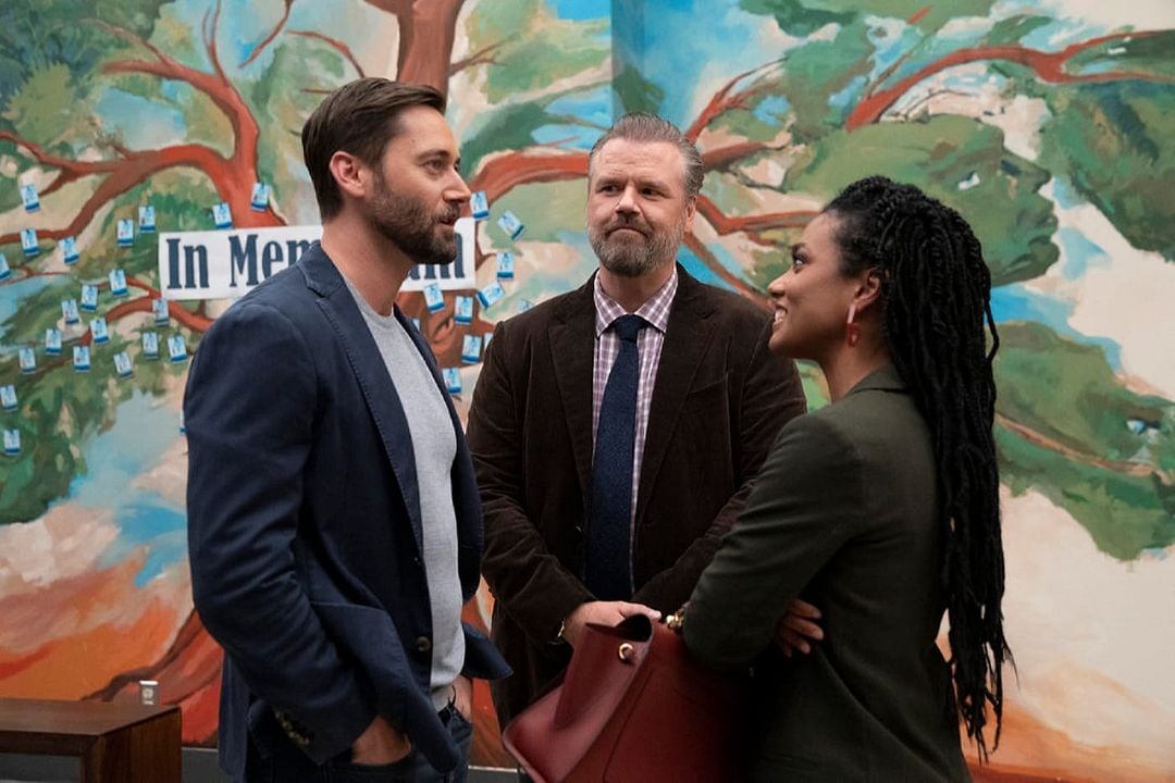 Foto Ryan Eggold, Freema Agyeman, Tyler Labine