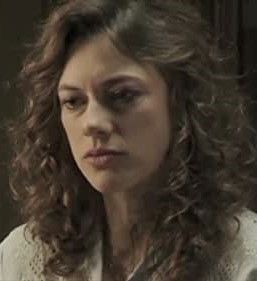 Póster Alexia Moyano