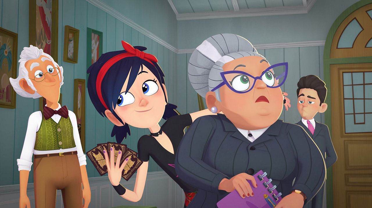 Under The Vines : Foto