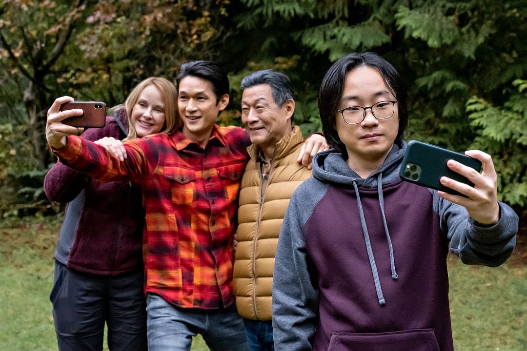 ¡Qué duro es el amor! : Foto Harry Shum Jr., Rebecca Staab, James Saito, Jimmy O. Yang