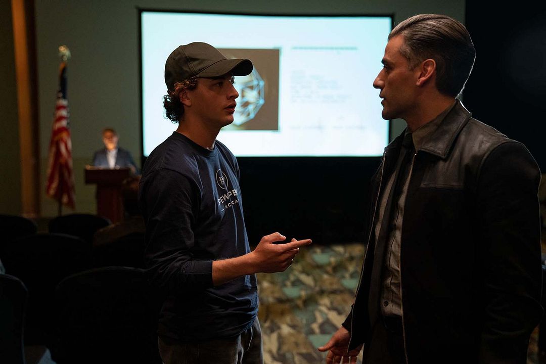 El contador de cartas : Foto Oscar Isaac, Tye Sheridan