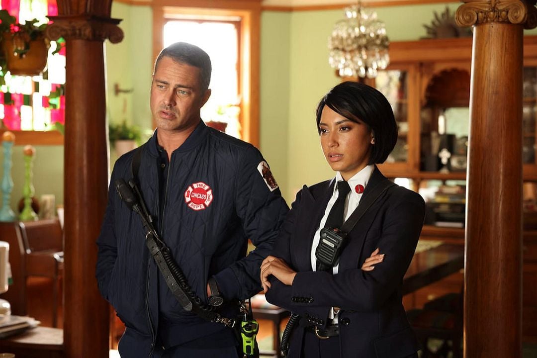 Chicago Fire : Foto Guy Lockard, Marlyne Barrett, Taylor Kinney