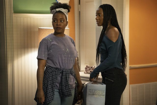 La Vida Sexual De Las Universitarias : Foto