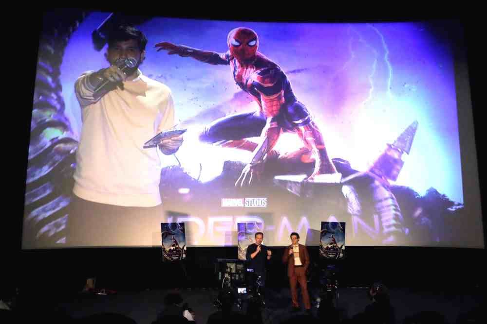 Spider-Man: Sin Camino a Casa : Cobertura de revista