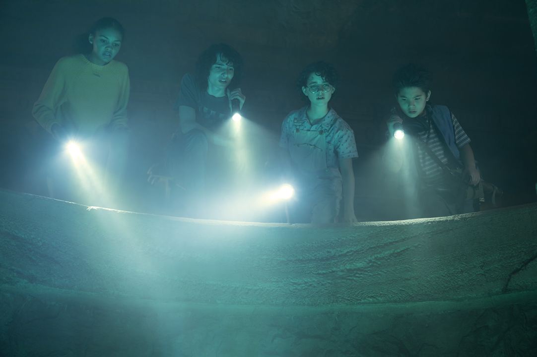 Ghostbusters: El legado : Foto Logan Kim, Mckenna Grace, Finn Wolfhard, Celeste O’Connor