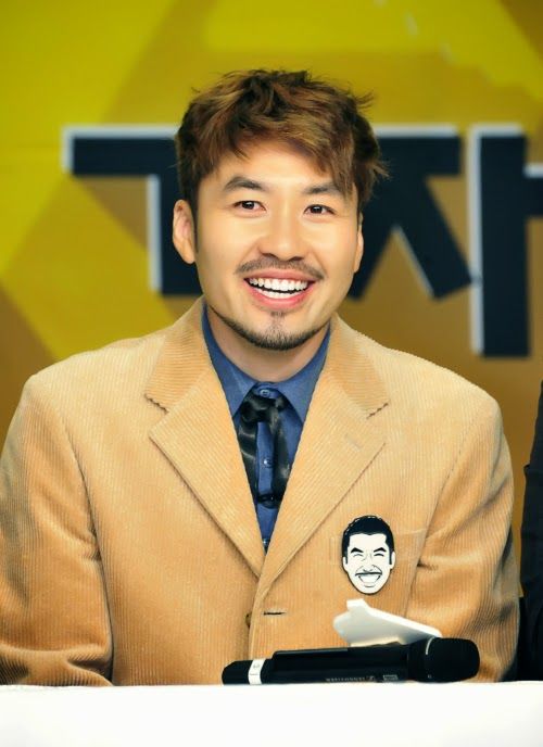 Póster Hong-Chul Ro