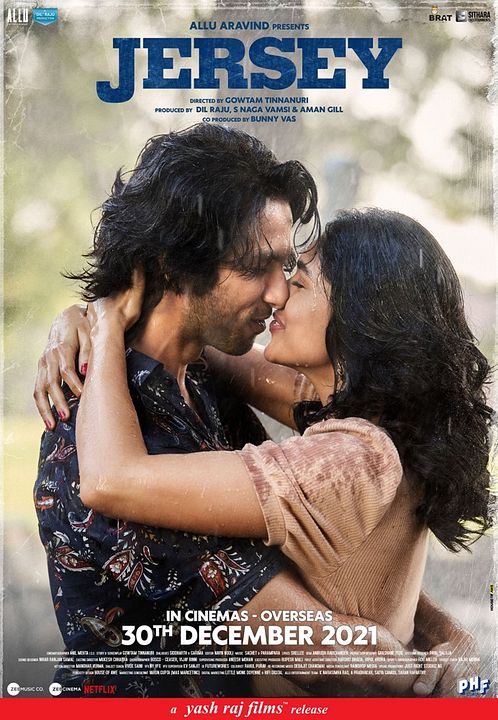 La camiseta : Póster