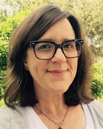 Póster Rebecca Sonnenshine