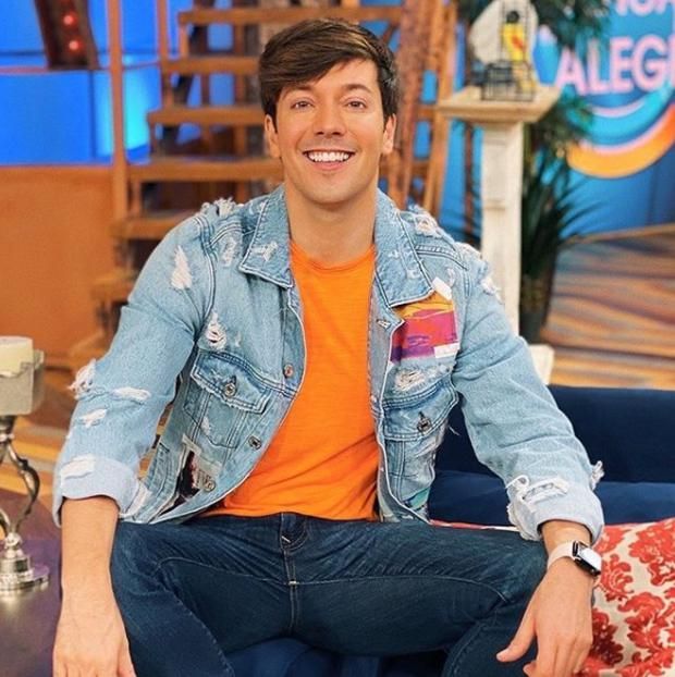 Póster Roger González