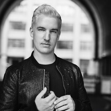 Póster Mitchell Travers