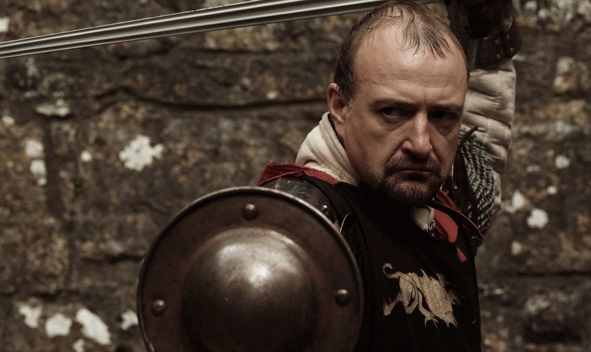 The Crown and the Dragon : Foto