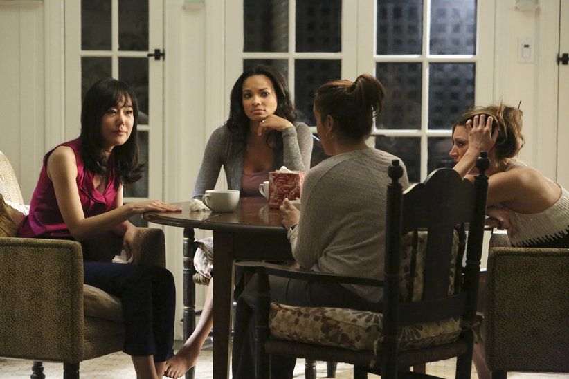 Foto Alyssa Milano, Yunjin Kim