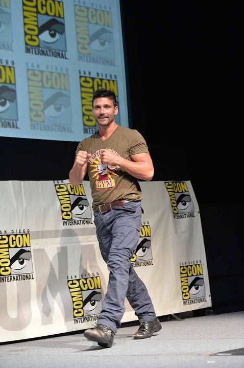 Capitán América: El soldado de invierno : Cobertura de revista Frank Grillo