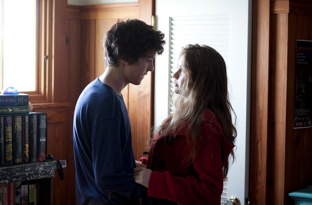 Editando al amor : Foto Nat Wolff, Liana Liberato