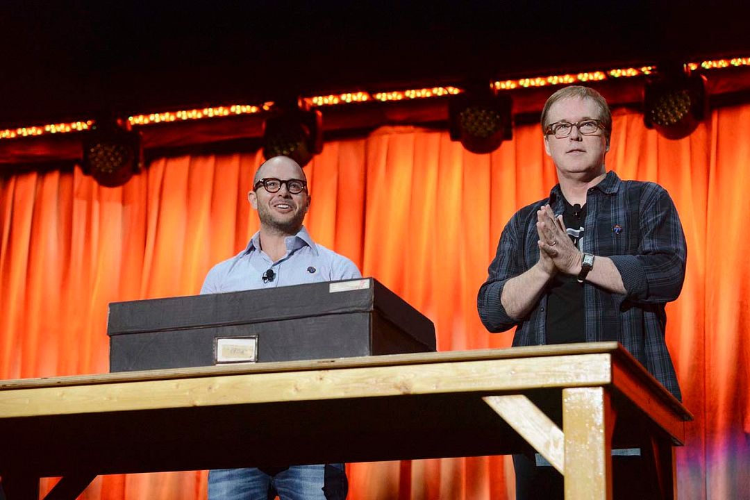 Tomorrowland : Cobertura de revista Damon Lindelof, Brad Bird