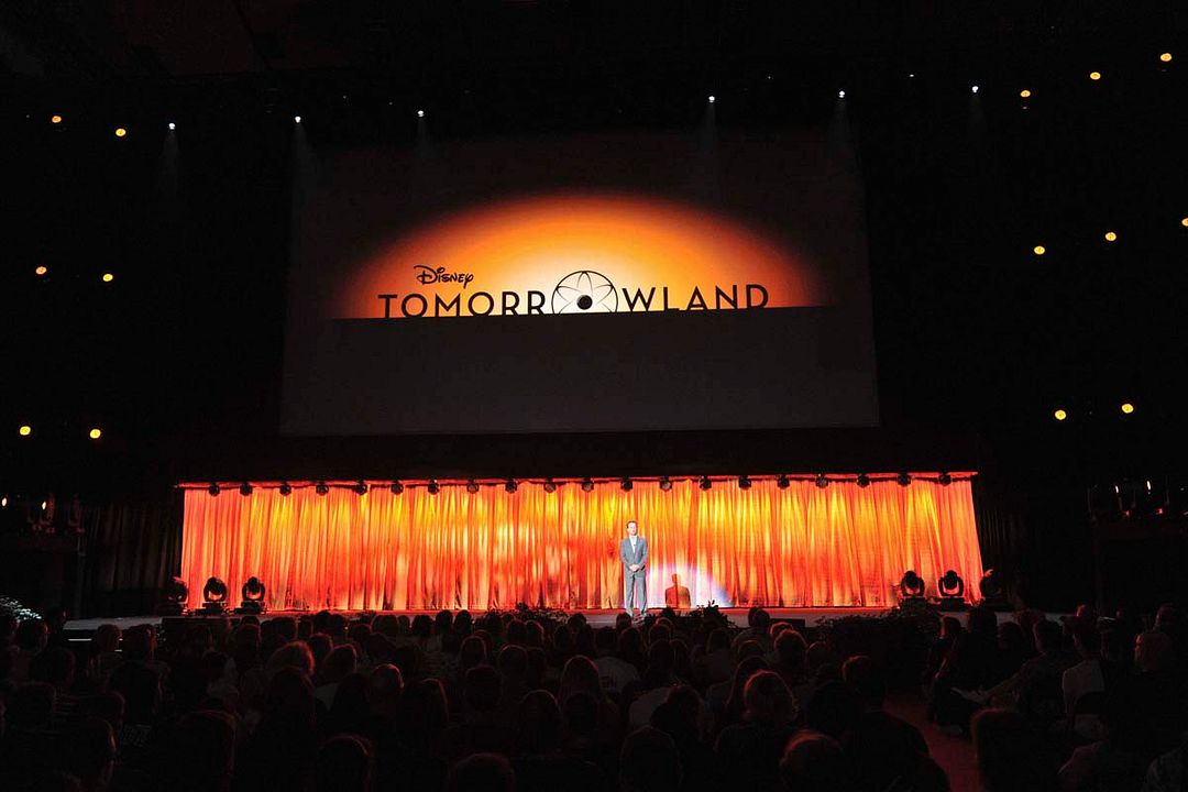 Tomorrowland : Cobertura de revista