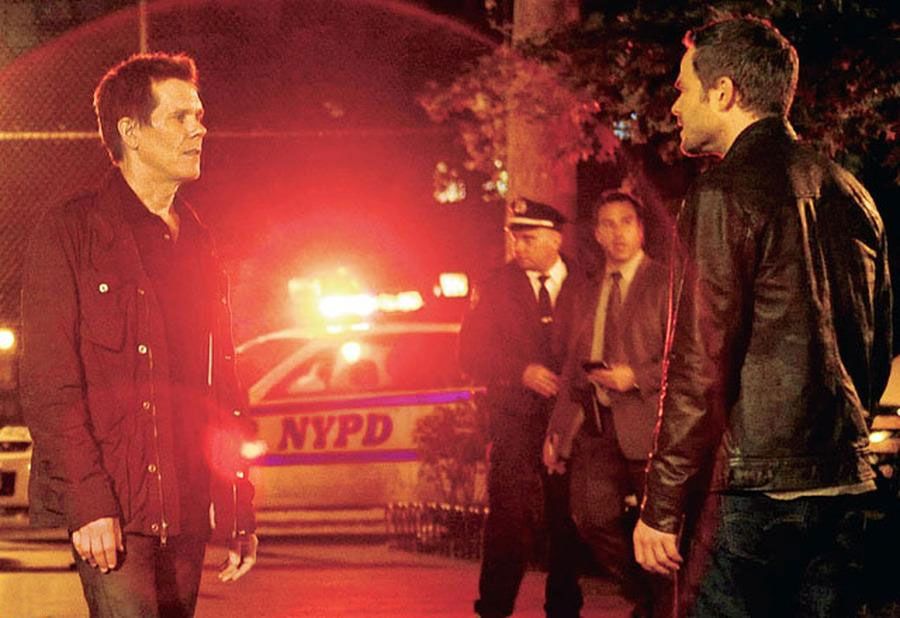 Foto Shawn Ashmore, Kevin Bacon