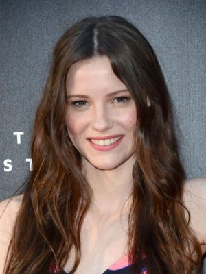 Póster Lily Sullivan