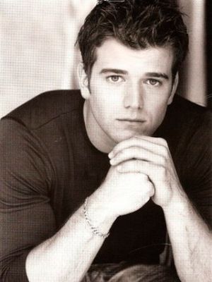 Póster Kevin Dorman